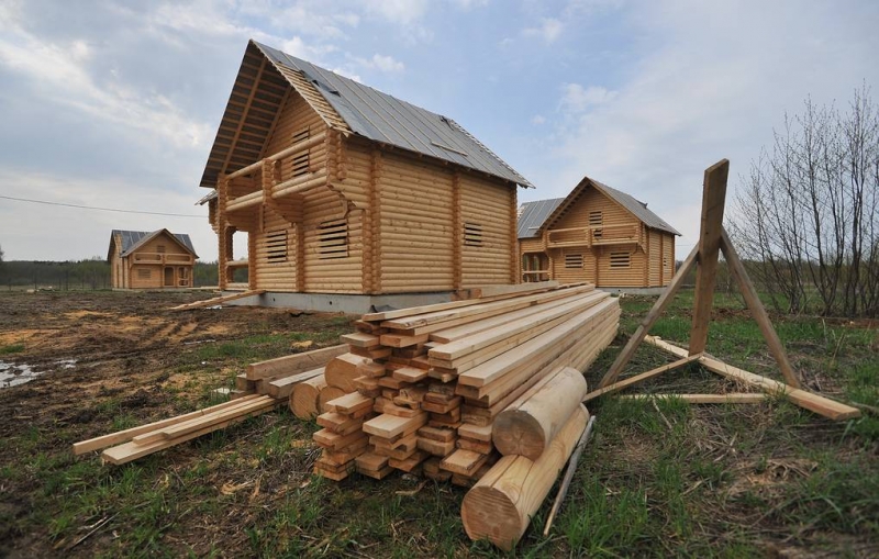 Новый формат субсидирования покупки деревянных домов начали тестировать в России