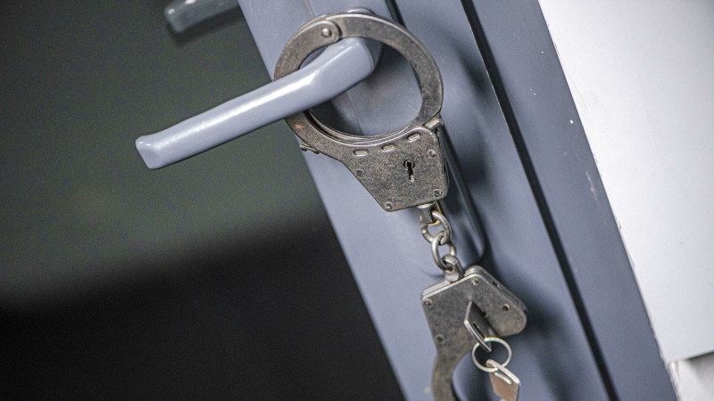 Суд в Астраханской области приговорил четырех иеговистов к реальным срокам