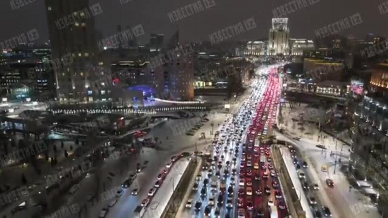 10-балльные пробки в Москве сняли на видео с коптера