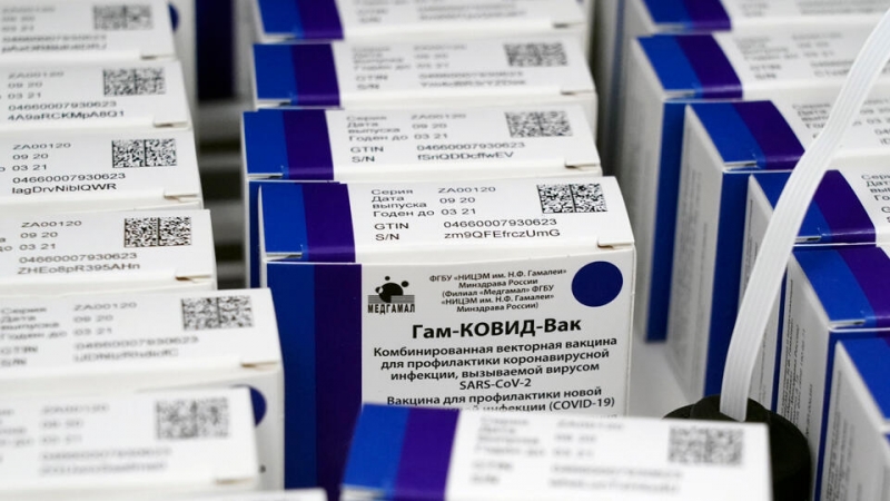 Гинцбург рассказал об иммунитете подростков после вакцинации от COVID