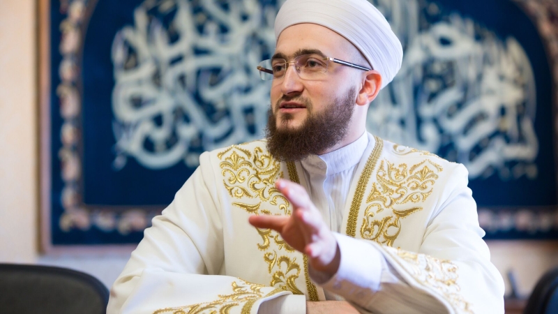 Патриарх Кирилл поздравил муфтия Татарстана с юбилеем