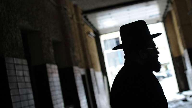 Главный военный раввин России посетит межрелигиозный центр в ОАЭ