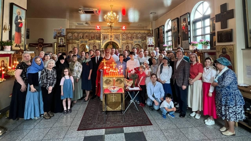 В храме РПЦ в Токио прошла служба о погибших во время Великой Отечественной