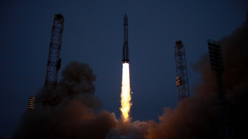 ГП КС: спутник «Экспресс-АМУ4» будет готов к началу осени 2026 года