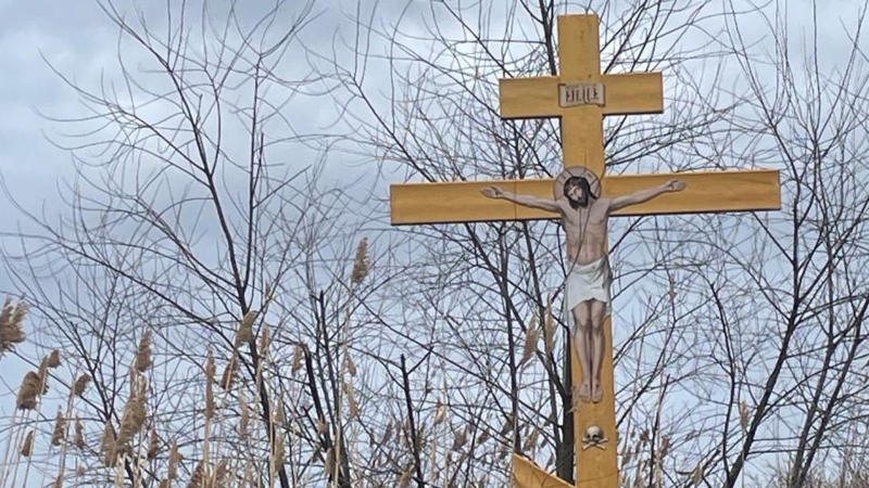 Монахиня рассказала, как восстанавливала разбитый крест в зоне СВО