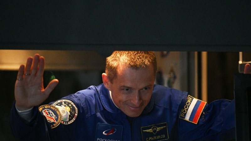 Российские космонавты завершили выход в открытый космос